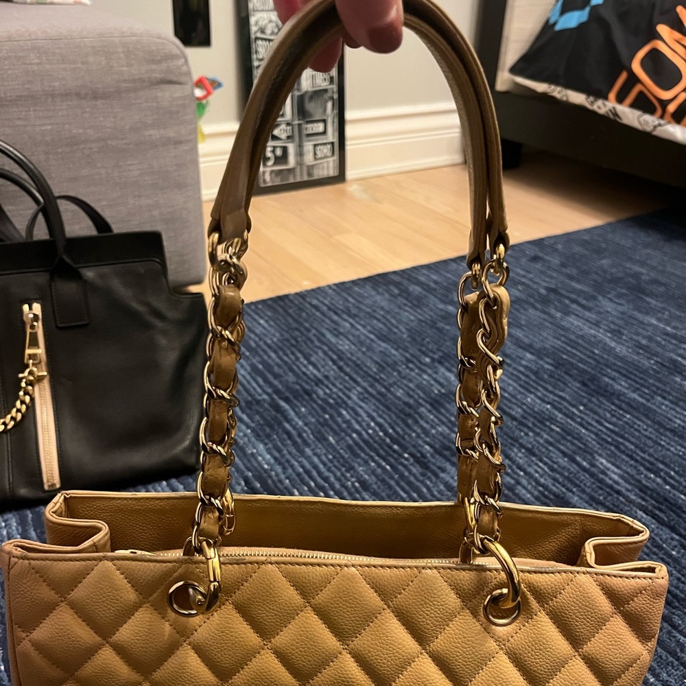 Chanel Tan Quilted Leather Tote Bag - Picture 10 of 16